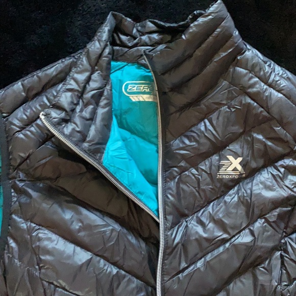 Vest - Picture 2 of 2